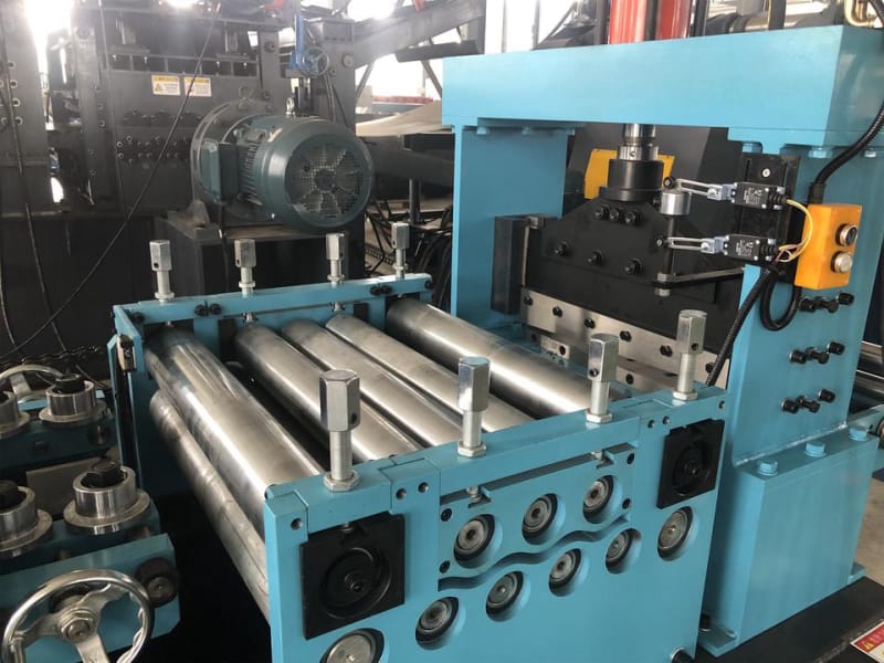 CZ型鋼成型機設備生產線 CZ型鋼成型機設備生產線