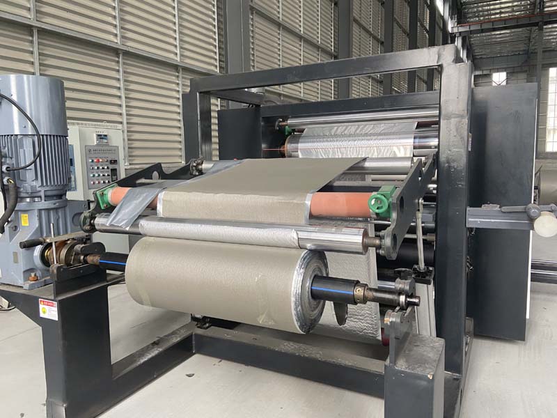 中拓全鑫功能瓦生產線 中拓全鑫功能瓦生產線