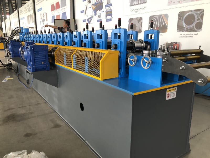 光伏支架設備 光伏支架設備