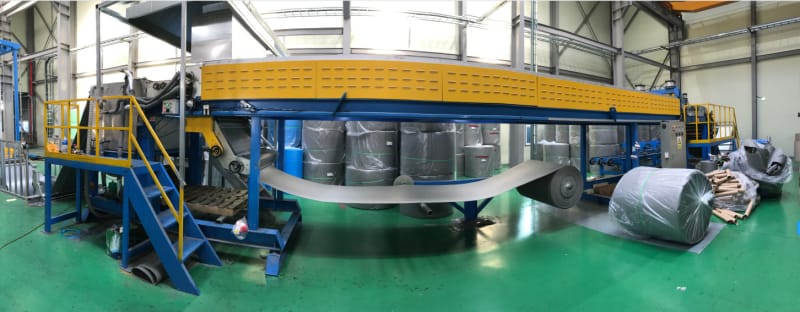 中拓冷彎熱覆膜金屬夾芯板材 中拓冷彎熱覆膜金屬夾芯板材