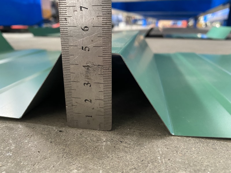 中拓機械銷往秘魯Tr4單板壓瓦機設備 中拓機械銷往秘魯Tr4單板壓瓦機設備