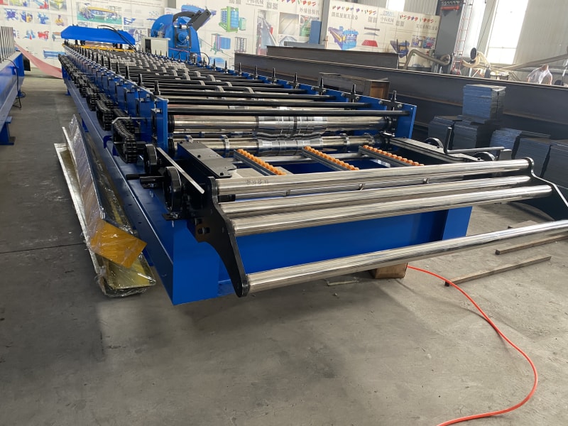 中拓機械銷往秘魯Tr4單板壓瓦機設備 中拓機械銷往秘魯Tr4單板壓瓦機設備