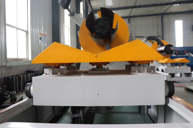 中拓機械 - 移動式開卷機:便攜之力,開啟新篇章 中拓機械 - 移動式開卷機:便攜之力,開啟新篇章