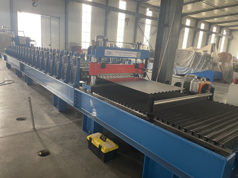 提高產量:選擇合適屋面板機械的指南 提高產量:選擇合適屋面板機械的指南