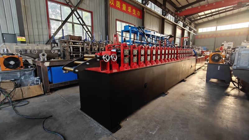 一機多用：如何用一臺龍骨機設備生產主骨T型鋼和付骨T型鋼？