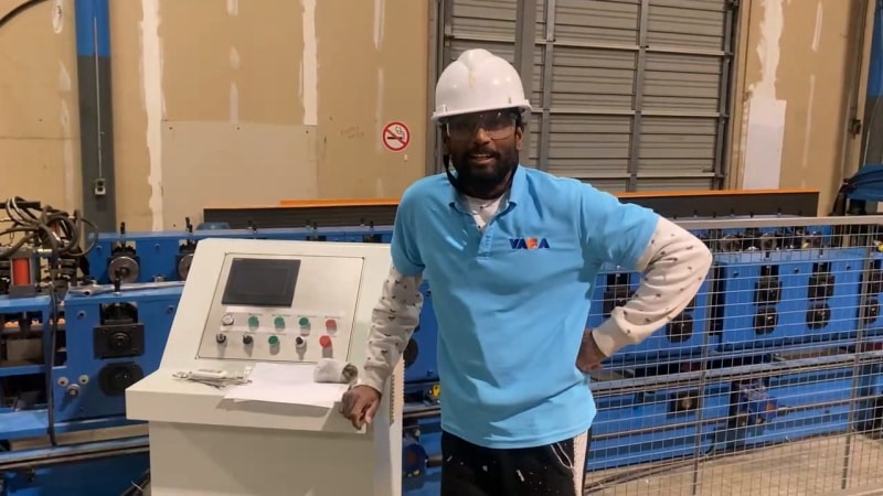 中拓冷彎聚氨酯復合板底板機設備 成功交付巴西 助力客戶生產升級