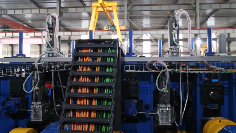 全自動 CZ 型鋼一體機:開啟智能生產新模式 全自動 CZ 型鋼一體機:開啟智能生產新模式