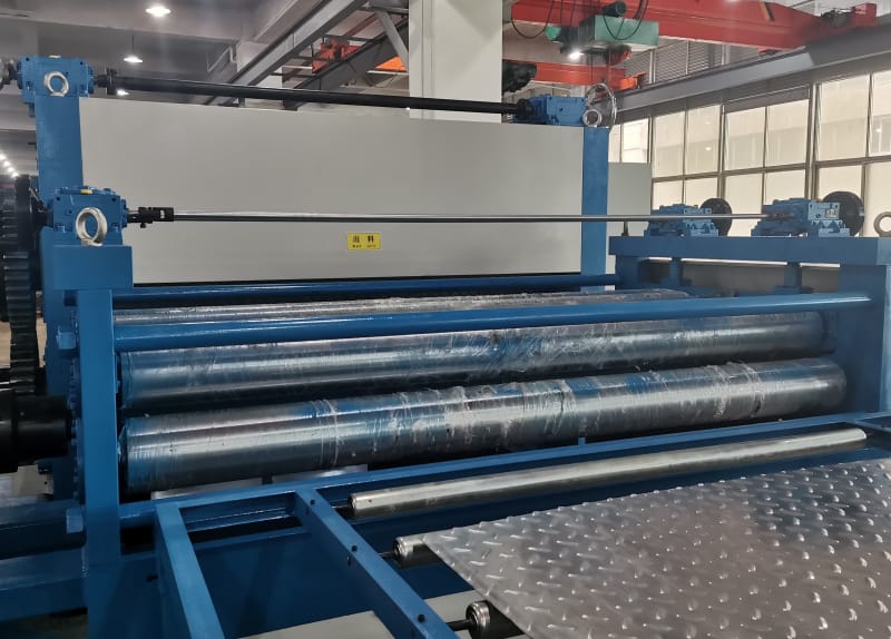 滄州中拓機械蛇年首單!柳葉型壓花機設備遠銷巴西 滄州中拓機械蛇年首單!柳葉型壓花機設備遠銷巴西