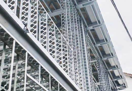 中拓冷彎簽約阿爾及利亞拿下訂單,加拿大、墨西哥、韓國(guó)設(shè)備同步發(fā)運(yùn),中拓冷彎海外市場(chǎng)再提速:成功簽約拓展業(yè)務(wù),多批設(shè)備發(fā)運(yùn)全球 中拓冷彎簽約阿爾及利亞拿下訂單,加拿大、墨西哥、韓國(guó)設(shè)備同步發(fā)運(yùn),中拓冷彎海外市場(chǎng)再提速:成功簽約拓展業(yè)務(wù),多批設(shè)備發(fā)運(yùn)全球