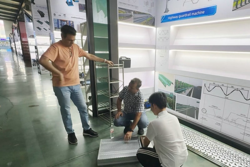 青春賦能中巴合作！中拓 00 后外貿(mào)員憑專(zhuān)業(yè)破局 解鎖冷彎成型設(shè)備海外合作新場(chǎng)景